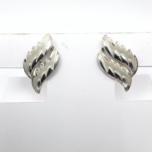 Mid-Century Coro Signed Silver Textured Leaf Earrings – Vintage 1950s